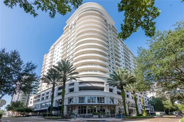 MLS: O5967246 Condo For Sale