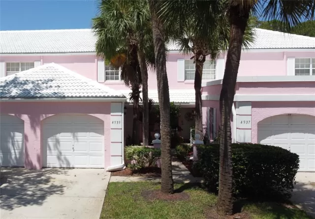 MLS: O5967831 Condo For Sale