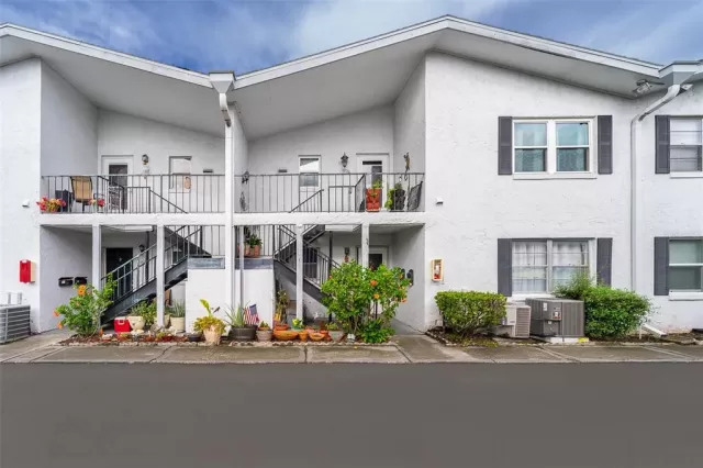 MLS: O5967947 Condo For Sale