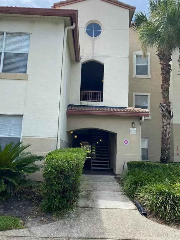 MLS: O5968680 Condo For Sale
