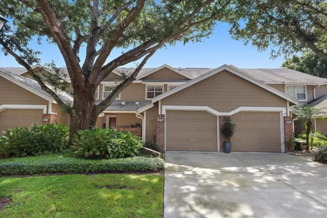 MLS: O5968868 Condo For Sale