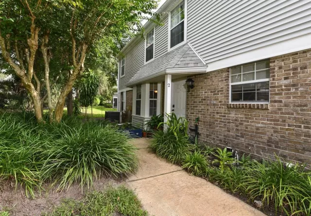 MLS: O5968938 Condo For Sale