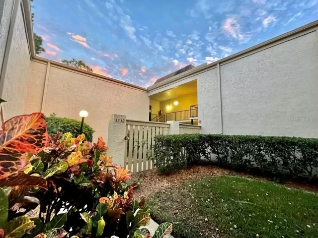 MLS: O5969575 Condo For Sale