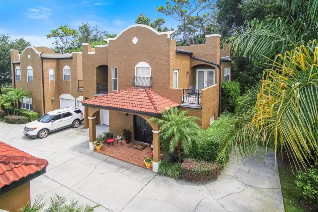 MLS: O5969778 Condo For Sale