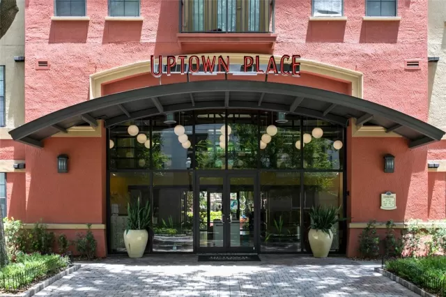 MLS: O5969861 Condo For Sale