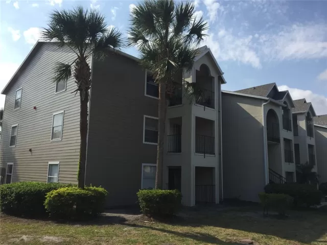 MLS: O5970058 Condo For Sale