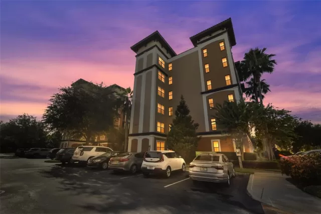 MLS: O5971579 Condo For Sale