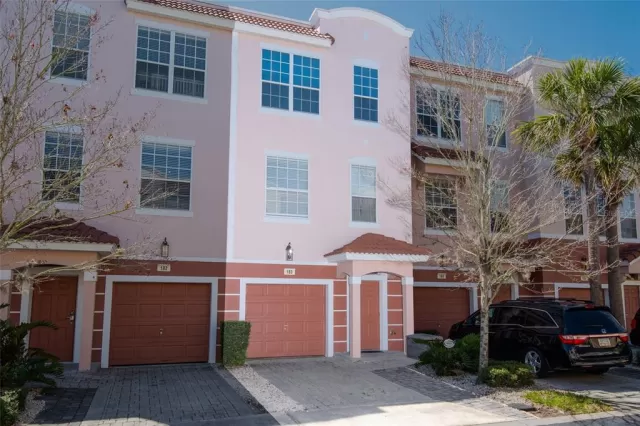 MLS: O5971931 Condo For Sale