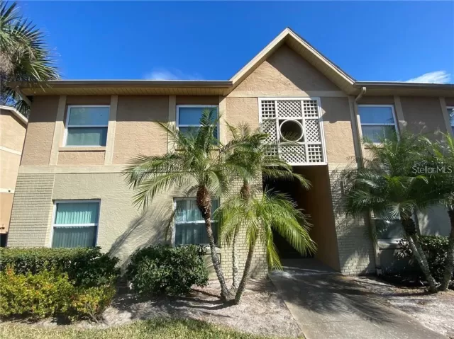 MLS: O5972255 Condo For Sale