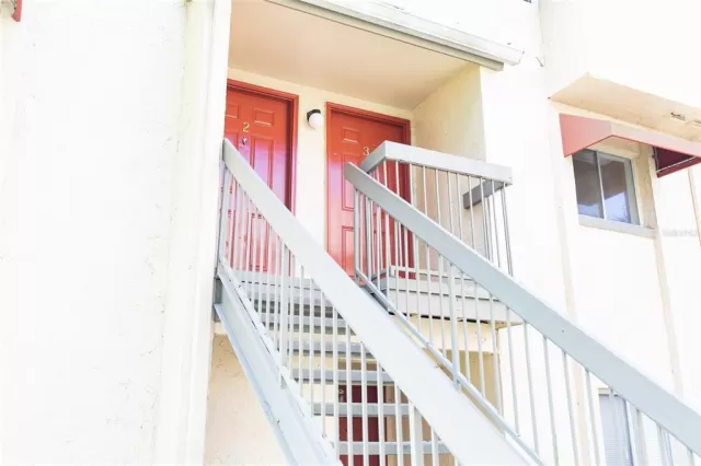 MLS: O5972324 Condo For Sale