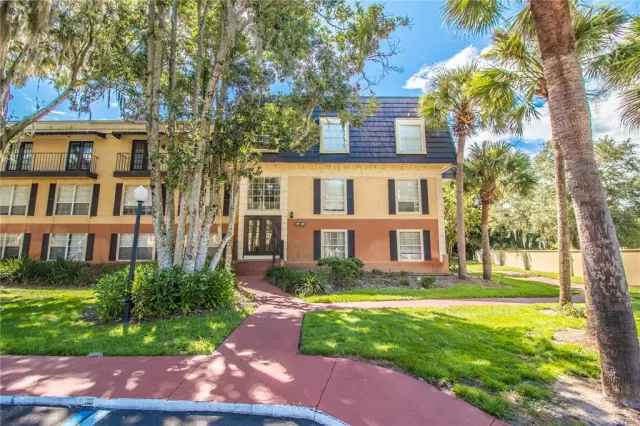 MLS: O5973039 Condo For Sale