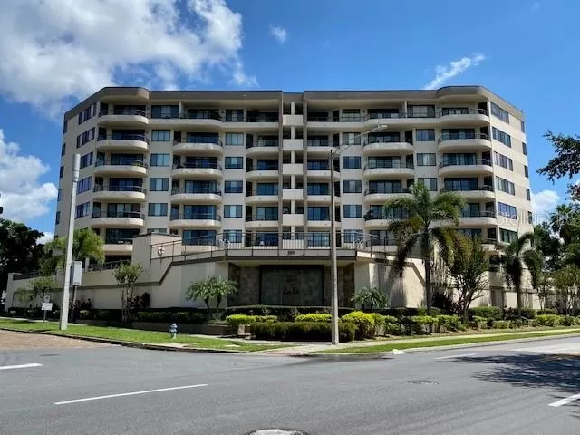 MLS: O5973393 Condo For Sale