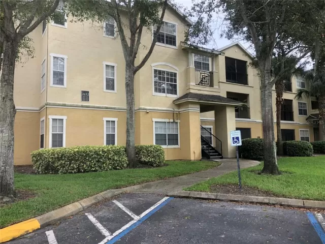 MLS: O5973659 Condo For Sale