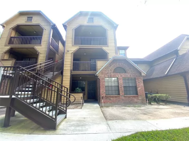 MLS: O5973803 Condo For Sale