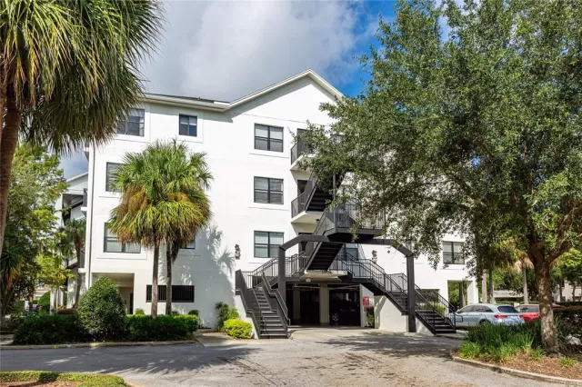 MLS: O5973936 Condo For Sale