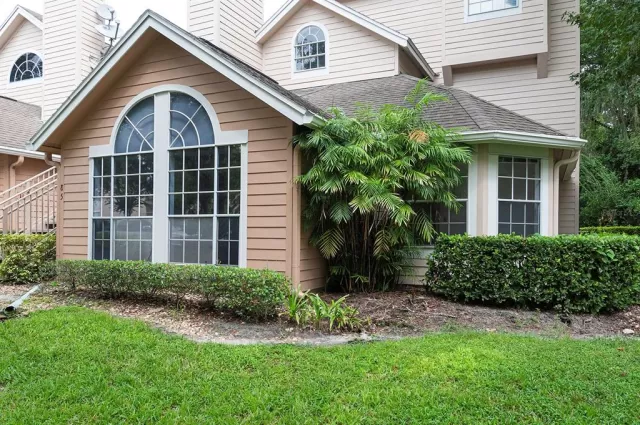 MLS: O5974446 Condo For Sale