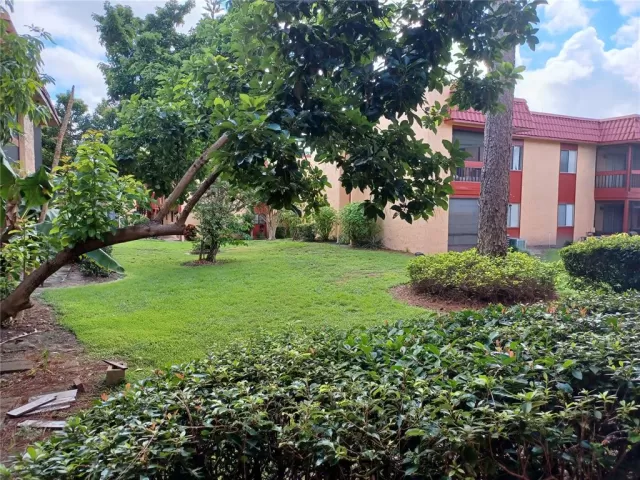 MLS: O5975069 Condo For Sale
