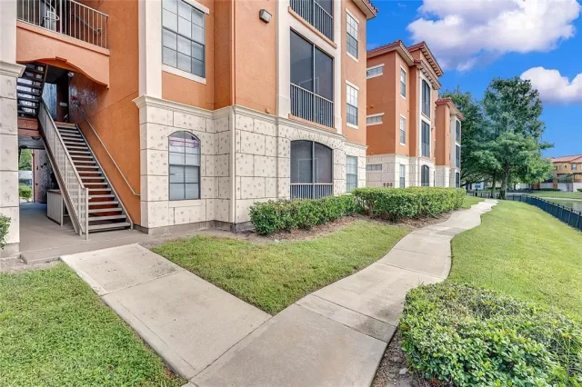 MLS: O5975313 Condo For Sale