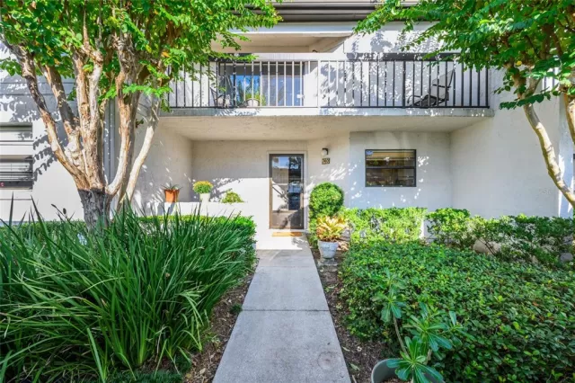 MLS: O5975417 Condo For Sale