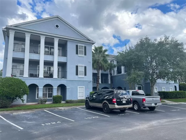 MLS: O5975739 Condo For Sale