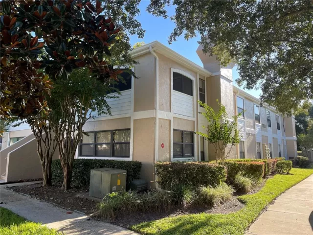 MLS: O5975964 Condo For Sale