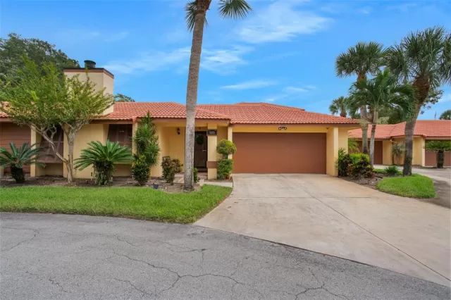 MLS: O5976393 Condo For Sale