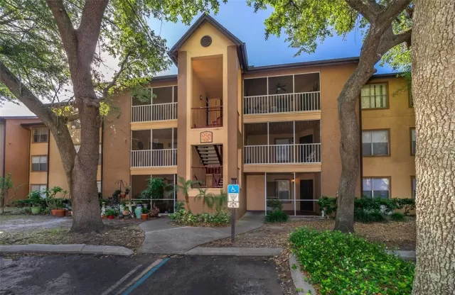 MLS: O5976446 Condo For Sale