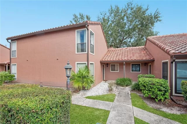 MLS: O5977637 Condo For Sale