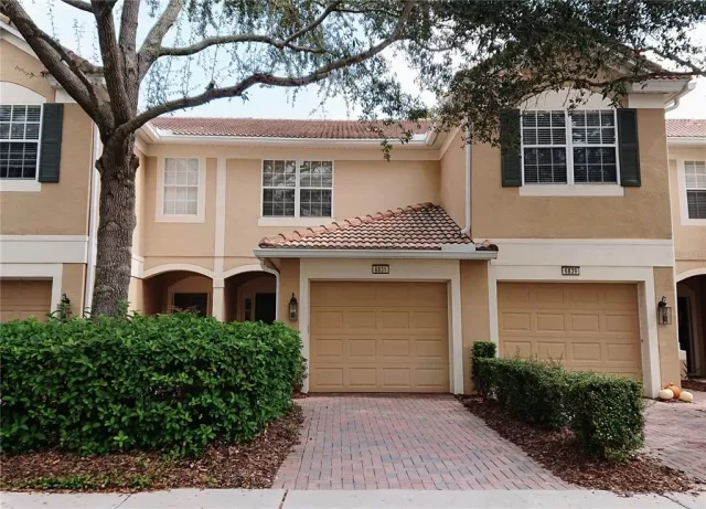 MLS: O5978245 Condo For Sale