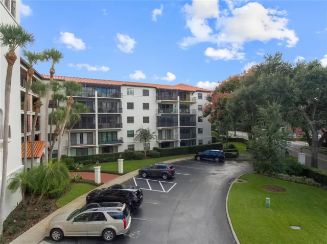 MLS: O5979236 Condo For Sale