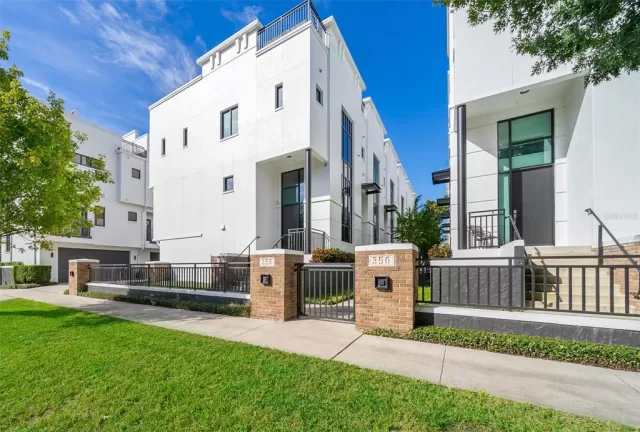 MLS: O5980844 Condo For Sale