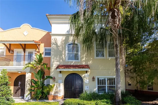 MLS: O5980870 Condo For Sale