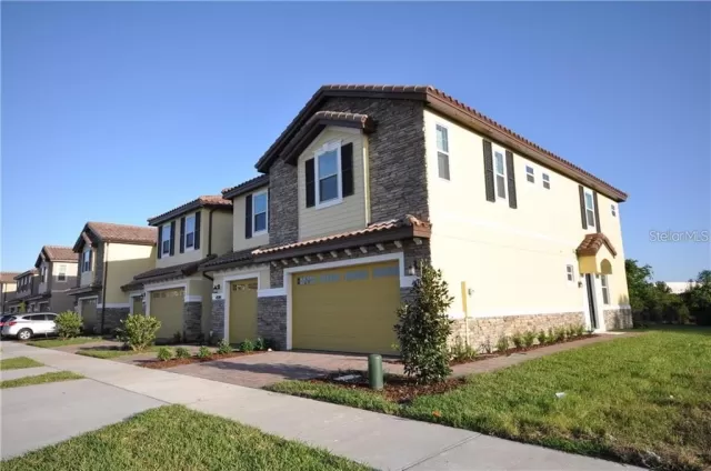 MLS: O5981064 Condo For Sale