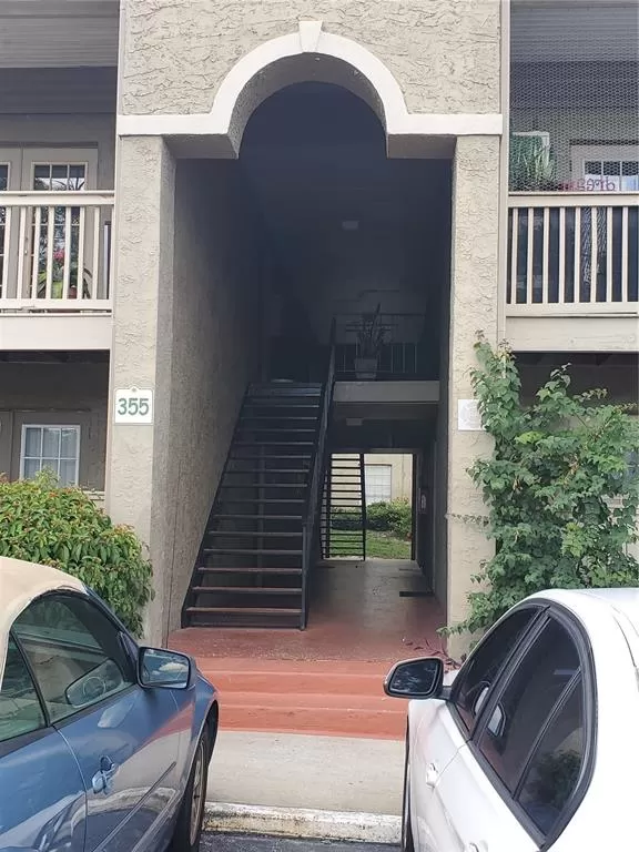 MLS: O5981359 Condo For Sale