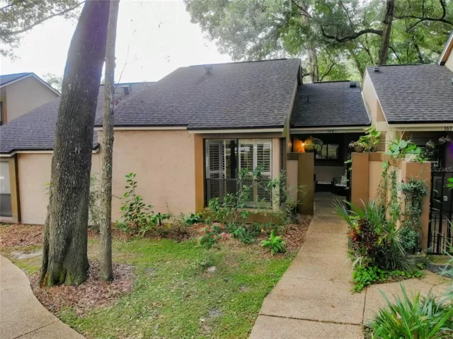 MLS: O5981472 Condo For Sale