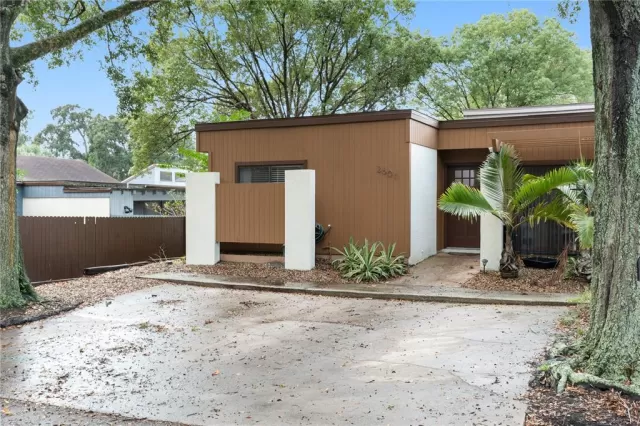 MLS: O5982251 Condo For Sale