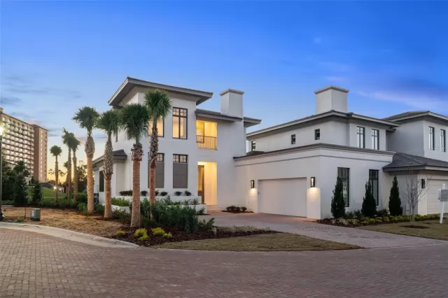 MLS: O5982469 Condo For Sale