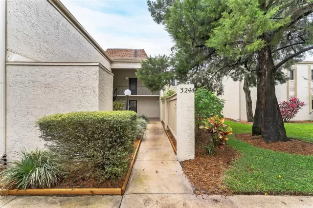 MLS: O5982487 Condo For Sale