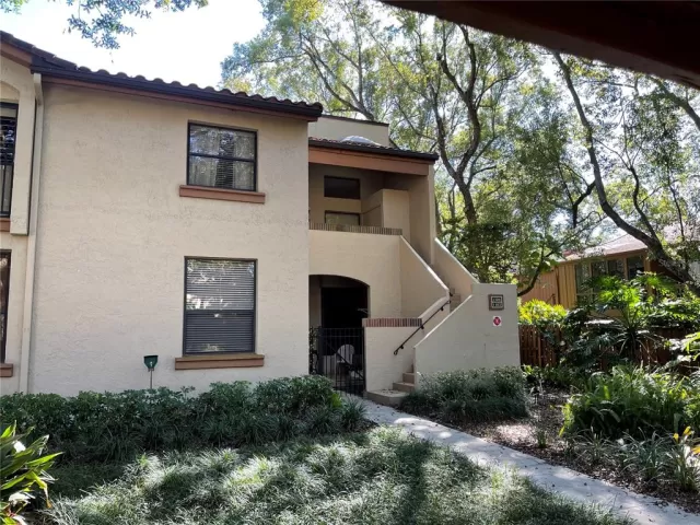 MLS: O5983053 Condo For Sale