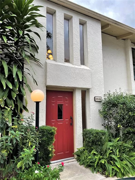 MLS: O5983092 Condo For Sale