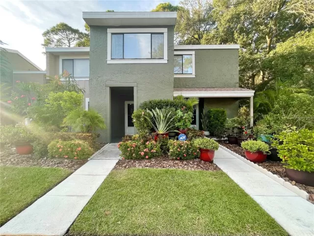 MLS: O5983239 Condo For Sale