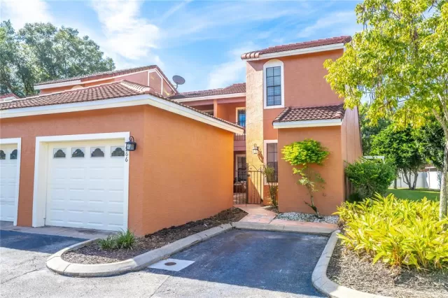 MLS: O5983368 Condo For Sale