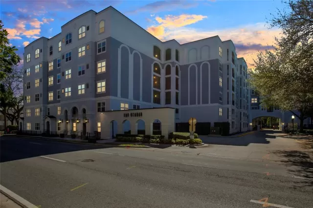 MLS: O5984024 Condo For Sale