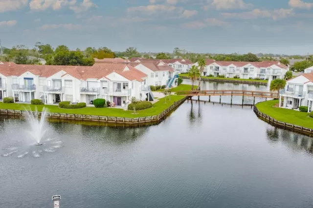 MLS: O5984280 Condo For Sale