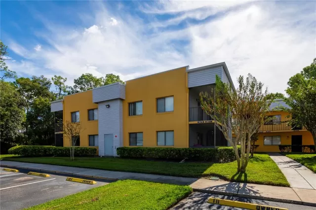 MLS: O5984346 Condo For Sale