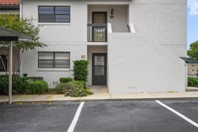 MLS: O5984425 Condo For Sale