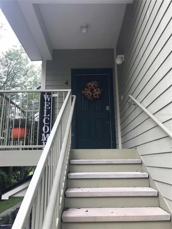 MLS: O5985204 Condo For Sale