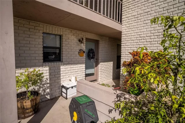 MLS: O5985468 Condo For Sale