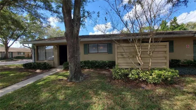 MLS: O5986062 Condo For Sale