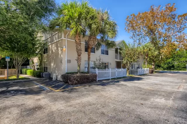 MLS: O5987362 Condo For Sale